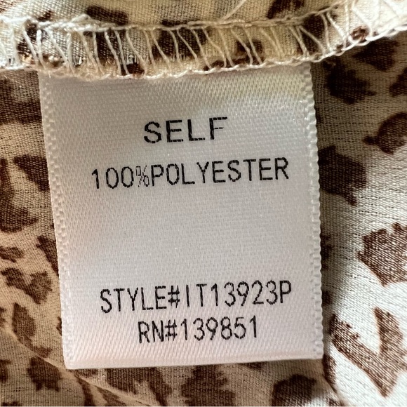 NWT $42 ODDI ODDY Size 1XL 1XLarge 1X Plus Leopard Floral Embroidered Top Blouse - Picture 12 of 13